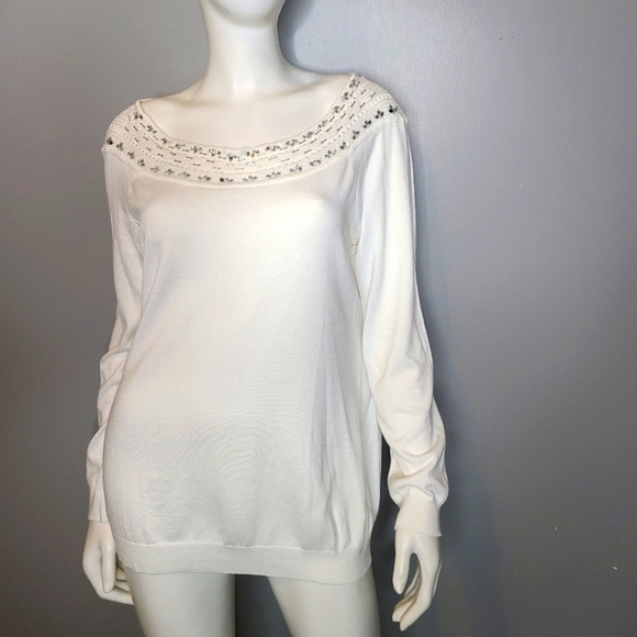 White Sweater Brand New With Tags sz XL - Picture 4 of 11